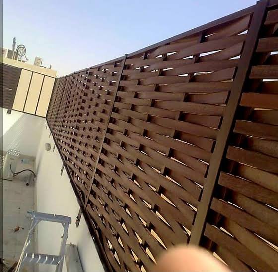 سواتر خشبية